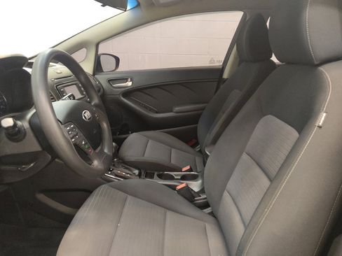 Used 2017 Kia Forte LX w/ LX Popular Package image 17