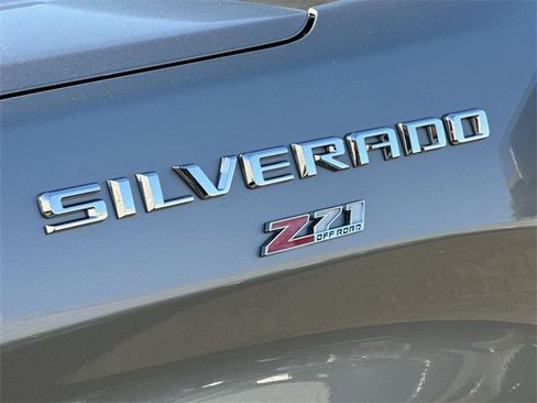 Used 2024 Chevrolet Silverado 1500 LT image 31