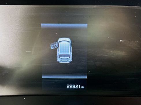 Used 2025 Kia Soul LX FWD image 17