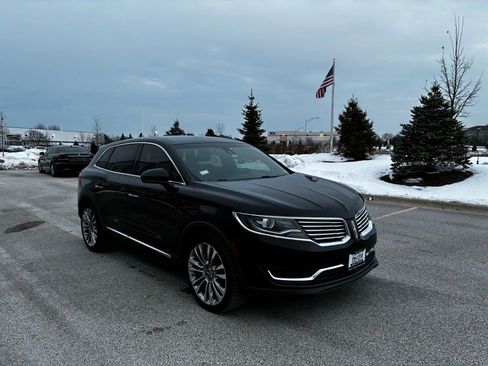 Used 2016 Lincoln MKX Reserve w/ Technology Package image 3