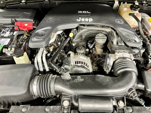 Used 2020 Jeep Wrangler Sport AWD/4WD image 23