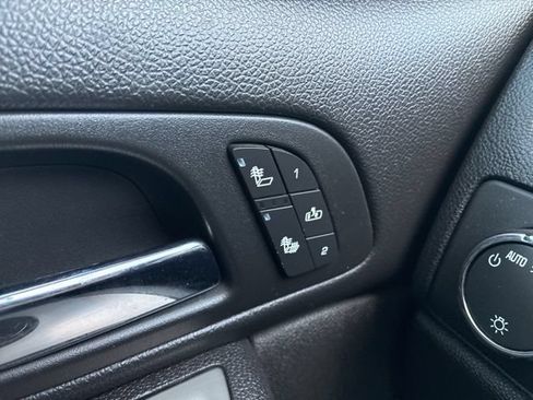Used 2009 Chevrolet Tahoe LT AWD/4WD image 26