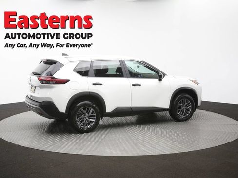 Used 2023 Nissan Rogue S AWD/4WD image 44