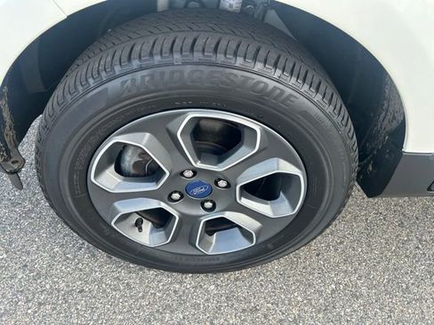 Certified 2022 Ford EcoSport S AWD/4WD image 9
