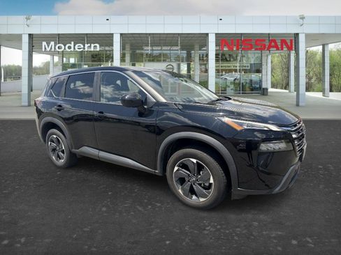 Certified 2024 Nissan Rogue SV AWD/4WD image 7