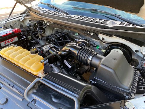 Used 2015 Ford F150 XL w/ XL Power Equipment Group RWD image 13