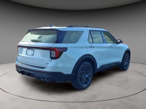 New 2026 Ford Explorer ST w/ Sun And Sound Package AWD/4WD image 9