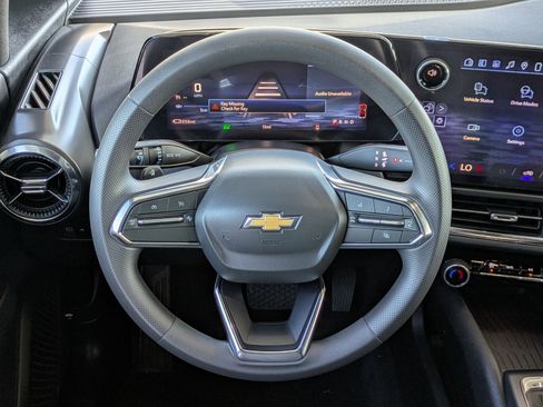 New 2026 Chevrolet Equinox EV LT image 9