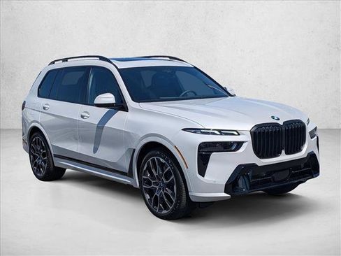 New 2026 BMW X7 xDrive40i AWD/4WD image 7