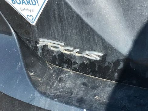 Used 2013 Ford Focus SE FWD image 8