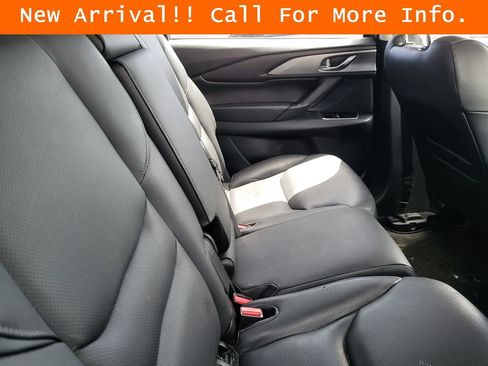 Used 2020 MAZDA CX-9 Touring FWD image 11