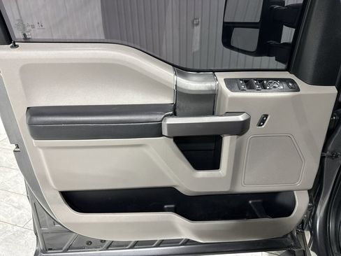 Used 2021 Ford F250 XLT w/ XLT Premium Package image 23