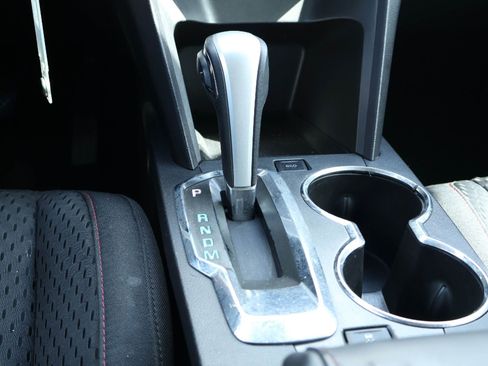 Used 2015 Chevrolet Equinox LS image 17