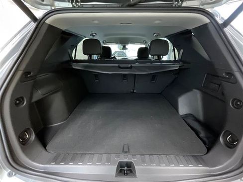 Used 2023 Chevrolet Equinox LT FWD image 26