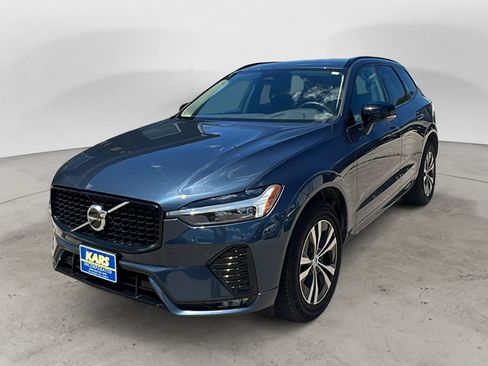 Used 2024 Volvo XC60 B5 Core AWD/4WD image 1