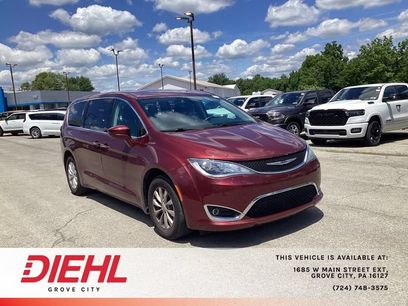 Used 2019 Chrysler Pacifica Touring Plus w/ Cold Weather Group