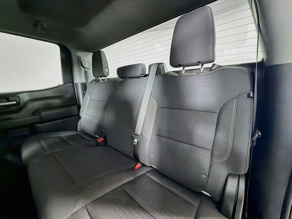 Used 2022 Chevrolet Silverado 1500 Custom AWD/4WD image 18