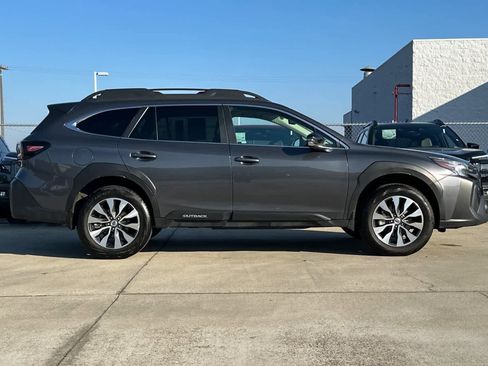 Certified 2025 Subaru Outback Limited w/ Popular Package #2 image 2