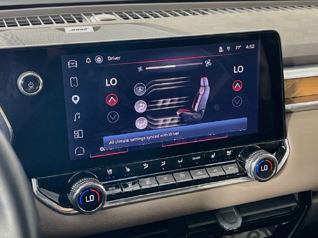 Used 2025 GMC Canyon Denali AWD/4WD image 20