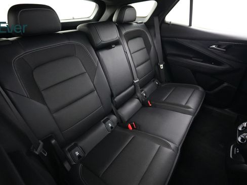 Used 2024 Chevrolet Blazer EV LT AWD/4WD image 5
