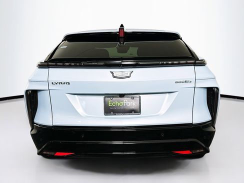 Used 2025 Cadillac Lyriq Sport image 7