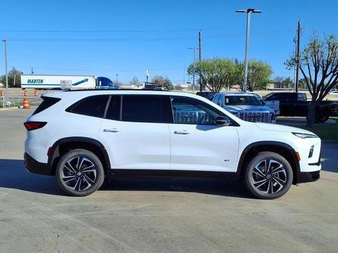 New 2026 Buick Enclave Sport Touring w/ Power Package FWD image 2