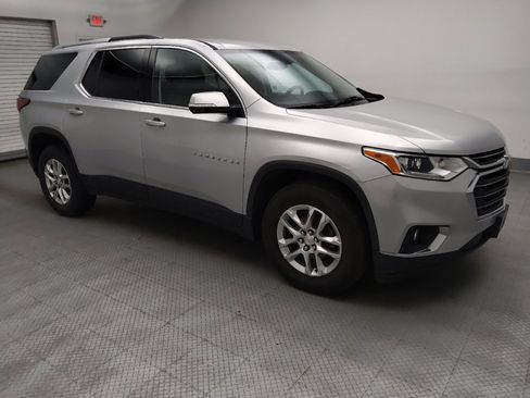 Used 2018 Chevrolet Traverse LT FWD image 11