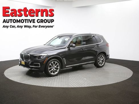 Used 2022 BMW X5 xDrive40i w/ Premium Package image 62