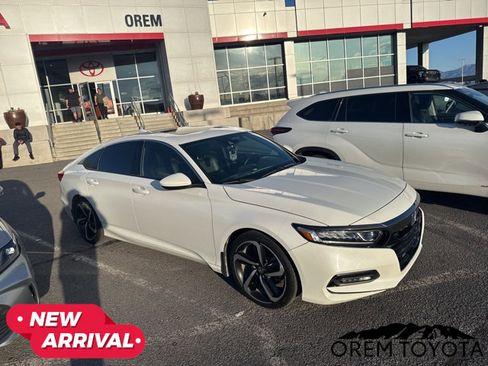 Used 2019 Honda Accord Sport image 1