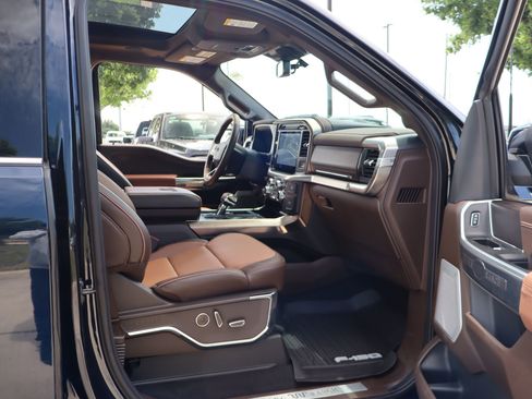 Certified 2025 Ford F150 King Ranch w/ FX4 Off-Road Package AWD/4WD image 30