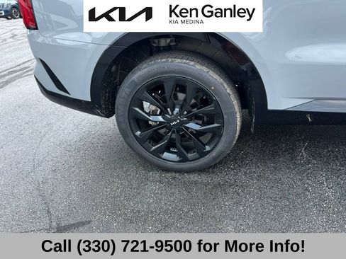 Certified 2023 Kia Sorento SX AWD/4WD image 21