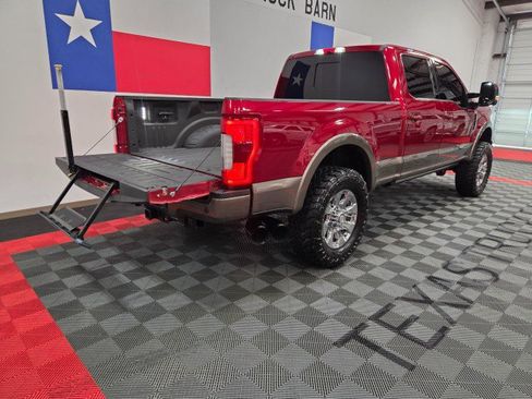 Used 2019 Ford F250 King Ranch w/ King Ranch Ultimate Package AWD/4WD image 28