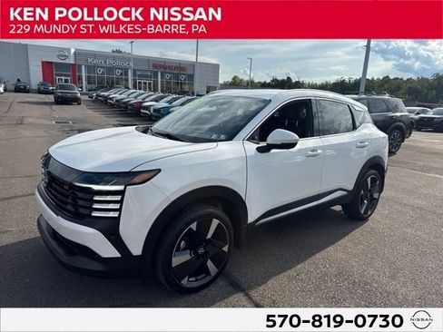 Certified 2025 Nissan Kicks SR AWD/4WD image 1