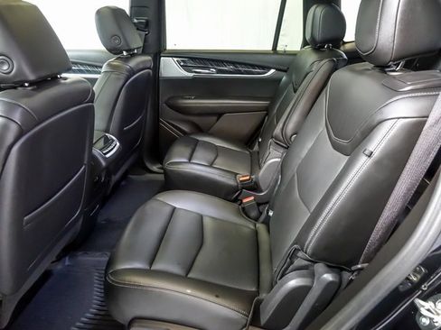 Certified 2024 Cadillac XT6 Premium Luxury w/ LPO, Floor Liner Package image 15