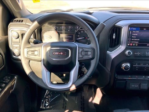 Used 2020 GMC Sierra 1500 SLE image 6