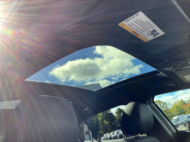 Used 2019 Mercedes-Benz GLA 250 4MATIC image 29