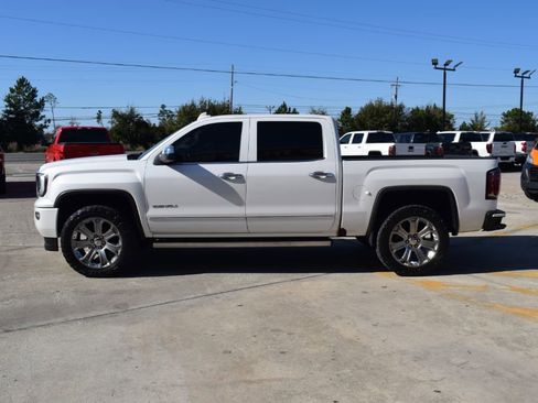 Used 2018 GMC Sierra 1500 Denali w/ Denali Ultimate Package image 5