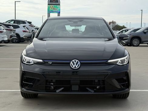 New 2026 Volkswagen Golf image 2