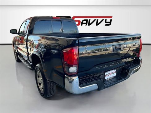 Used 2021 Toyota Tacoma SR5 image 5