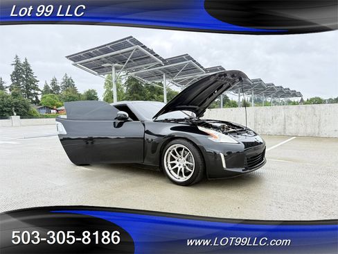 Used 2014 Nissan 370Z Touring w/ Navigation Package RWD image 31