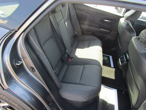 Used 2023 Toyota Crown image 16