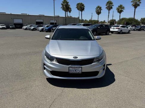 Used 2016 Kia Optima LX FWD image 4