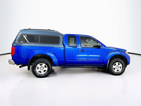 Used 2012 Nissan Frontier SV w/ SV Premium Utility Pkg AWD/4WD image 10