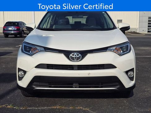 Used 2016 Toyota RAV4 XLE AWD/4WD image 2