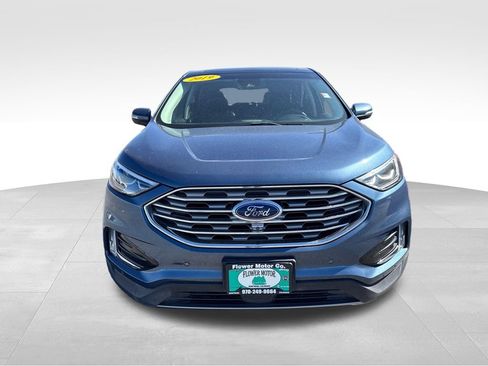 Used 2019 Ford Edge Titanium w/ Equipment Group 301A AWD/4WD image 9