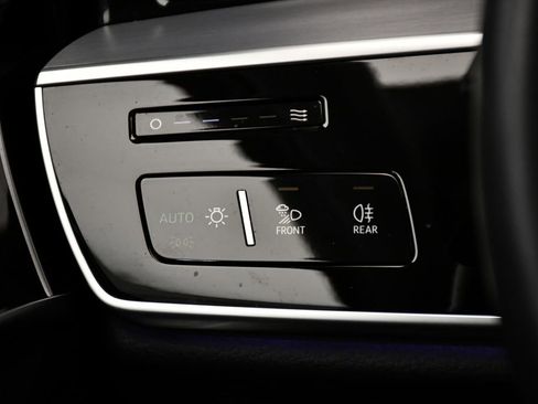 Certified 2023 Audi A8 L 3.0T w/ Comfort Plus Package image 22