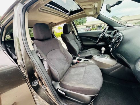 Used 2013 Nissan Juke SV FWD image 23