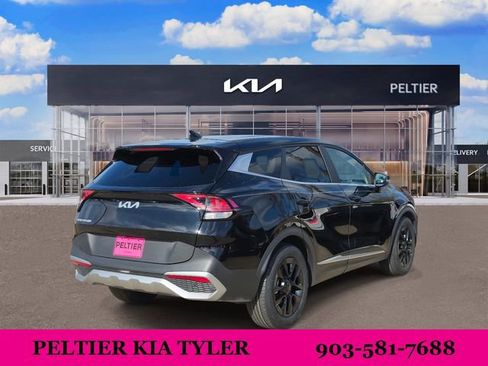 Used 2023 Kia Sportage EX image 7