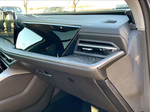 Certified 2025 Audi Q5 Premium Plus w/ Premium Plus image 17