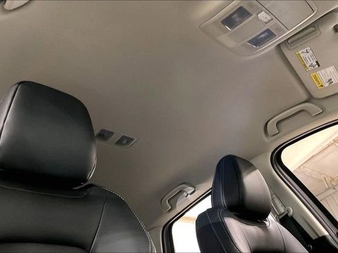 Used 2025 MAZDA CX-5 AWD 2.5 S w/ Preferred Package image 22